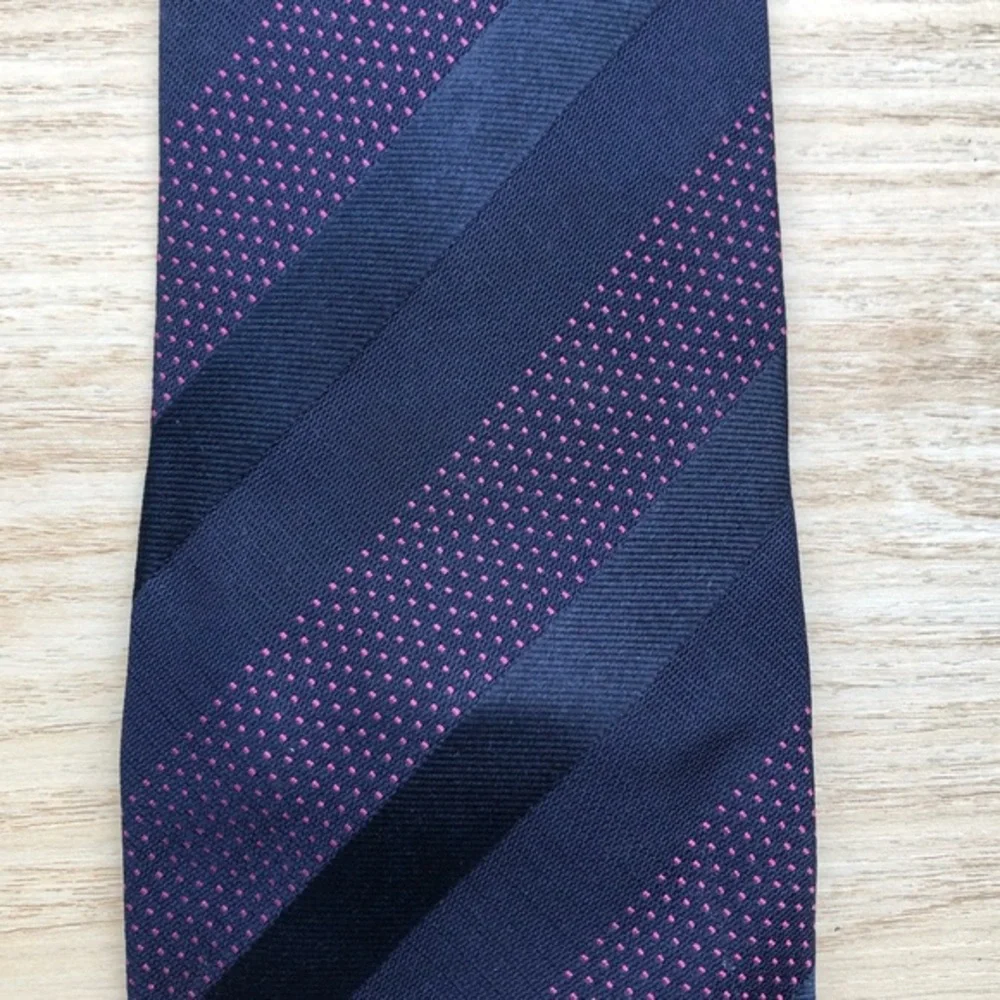 Mila Schön Silk Tie In Rich Dark Blue!